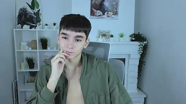 YamiTwink online show from 12-03-25, 08:29