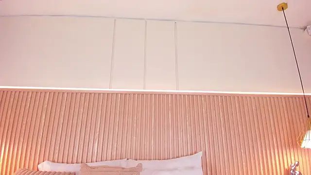 NahimiThompson online show from 03-11-26, 07:42