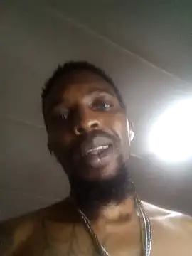 Snapshot of Blck420 chatting on 11-23-25, 11:37 Blck420 online show from 11-23-25, 11:37