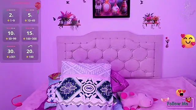 sadie grey online show from 12-17-25, 04:29