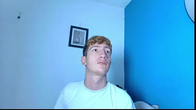 Snapshot of Erick_Taylor3 chatting on 04-28-26, 07:41 Erick Taylor3 online show from 04-28-26, 07:41
