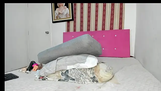 alahia66 online show from 04-09-26, 12:43