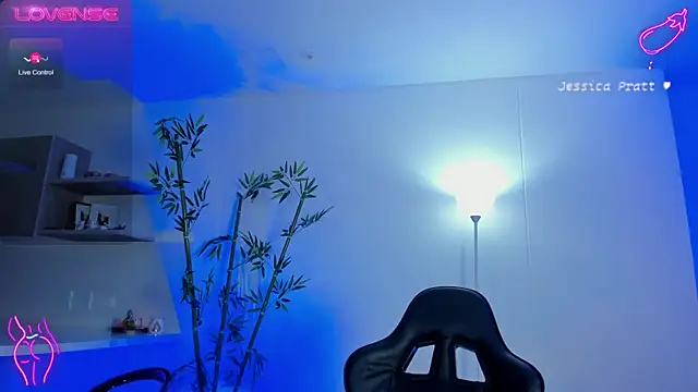 Snapshot of JessicaPratt chatting on 01-13-25, 11:27 JessicaPratt online show from 01-13-25, 11:27