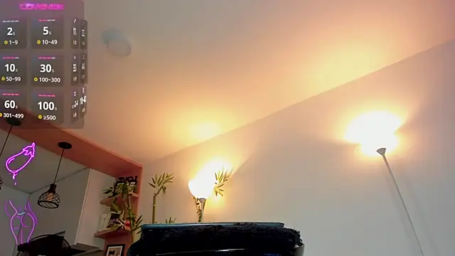 Snapshot of JessicaPratt chatting on 09-10-25, 01:44 JessicaPratt online show from 09-10-25, 01:44