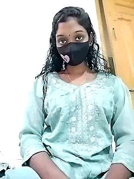 Snapshot of Tushi-10 chatting on 11-23-25, 06:57 Tushi-10 online show from 11-23-25, 06:57