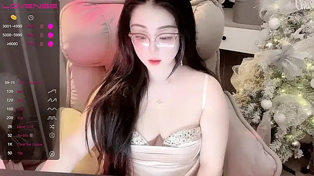 Snapshot of Monica-666888- chatting on 02-05-26, 04:22 Monica-666888- online show from 02-05-26, 04:22