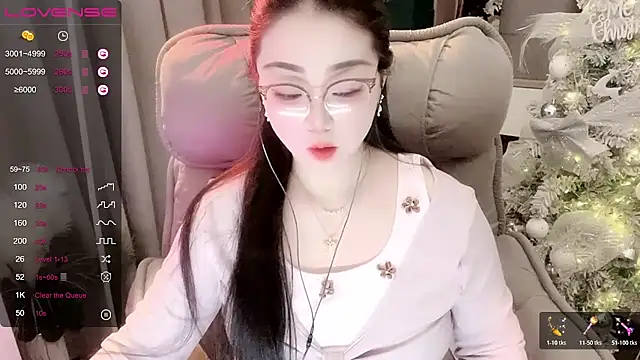 Snapshot of Monica-666888- chatting on 02-18-26, 09:33 Monica-666888- online show from 02-18-26, 09:33