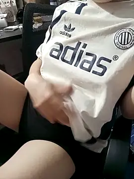 Cherry Le02 online show from 04-23-26, 02:30