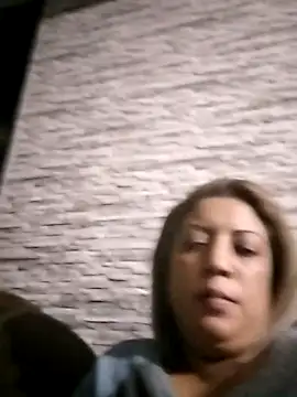 Snapshot of IndianLara chatting on 11-02-25, 07:16 IndianLara online show from 11-02-25, 07:16