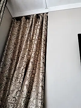 Snapshot of IndianLara chatting on 11-11-25, 07:19 IndianLara online show from 11-11-25, 07:19