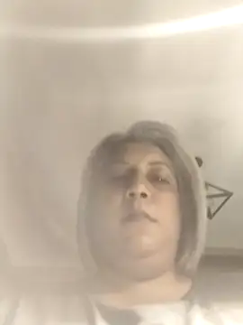 Snapshot of IndianLara chatting on 11-26-25, 12:11 IndianLara online show from 11-26-25, 12:11