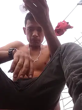 Snapshot of HSexy_Men00 chatting on 12-01-25, 12:04 HSexy Men00 online show from 12-01-25, 12:04