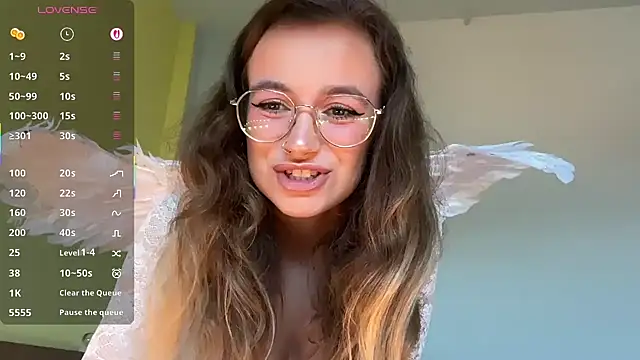 Snapshot of lolatheangel chatting on 11-16-25, 04:51 lolatheangel online show from 11-16-25, 04:51