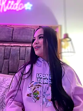 amber white15 online show from 12-20-25, 04:19