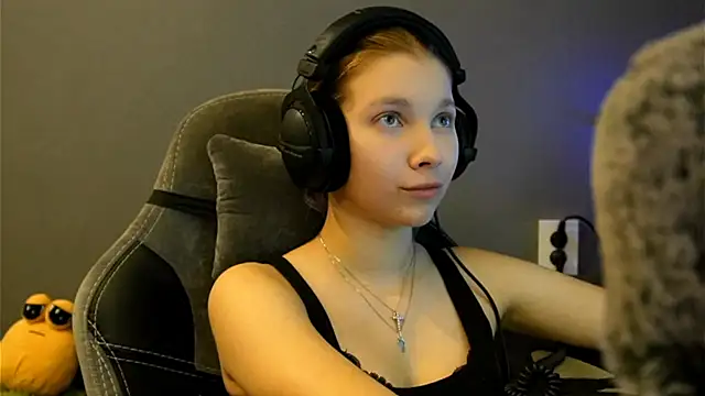 Softixq online show from 01-09-26, 03:15