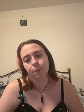 Snapshot of Latexaddictx_ chatting on 10-25-25, 07:08 Latexaddictx online show from 10-25-25, 07:08