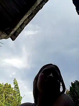 Snapshot of virgin-shy chatting on 11-11-25, 01:33 virgin-shy online show from 11-11-25, 01:33