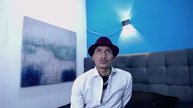 SavageLover  online show from 01-06-26, 08:34