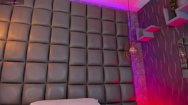 dannavelvet online show from 04-10-26, 03:06