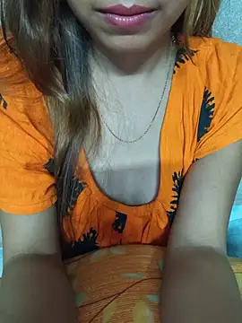 Snapshot of Sujatab250 chatting on 06-22-26, 04:15 Sujatab250 online show from 06-22-26, 04:15