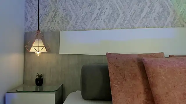 Snapshot of Vittoria__rossi chatting on 07-08-26, 02:21 Vittoria rossi online show from 07-08-26, 02:21