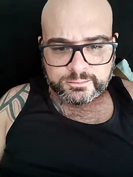 Snapshot of ursosvp chatting on 04-26-26, 04:59 ursosvp online show from 04-26-26, 04:59