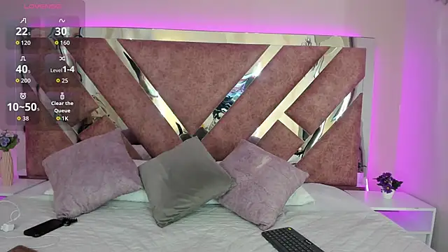 Snapshot of CatalinaSalazar chatting on 11-15-25, 07:43 CatalinaSalazar online show from 11-15-25, 07:43