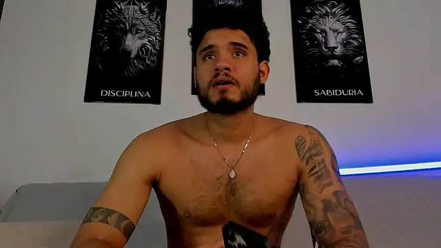 AUSTINN TORRES online show from 07-03-26, 12:39