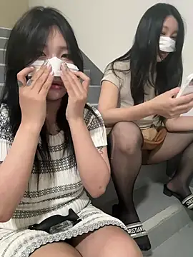 Milk Sola online show from 06-22-26, 12:35