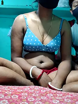 Snapshot of manosi98 chatting on 02-01-26, 05:11 manosi98 online show from 02-01-26, 05:11