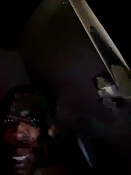 Snapshot of Rayraythegoat chatting on 02-05-26, 09:25 Rayraythegoat online show from 02-05-26, 09:25