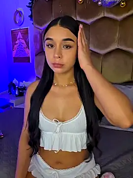 ISA NIXON online show from 01-06-26, 01:09