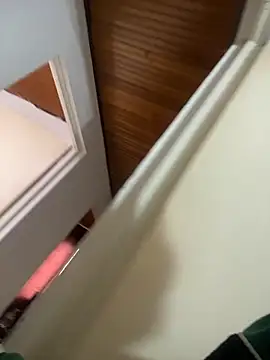 Kloe Novoa online show from 11-19-25, 01:11