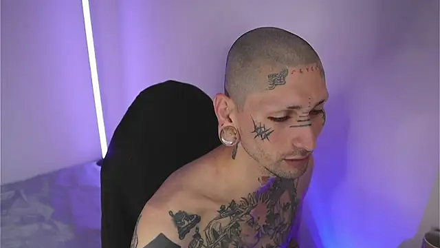 Snapshot of TokyoHatsumoto chatting on 01-31-26, 10:19 TokyoHatsumoto online show from 01-31-26, 10:19