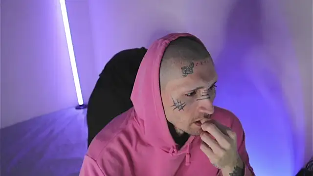 Snapshot of TokyoHatsumoto chatting on 02-01-26, 11:03 TokyoHatsumoto online show from 02-01-26, 11:03