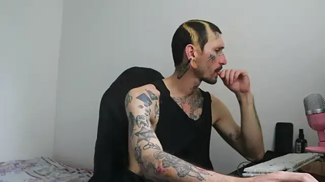 TokyoHatsumoto online show from 03-14-26, 08:25