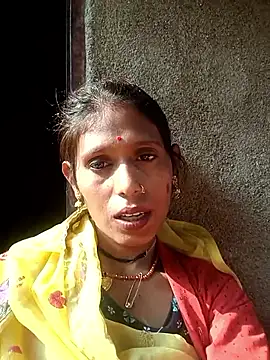 QRANSEXI online show from 01-11-26, 08:52