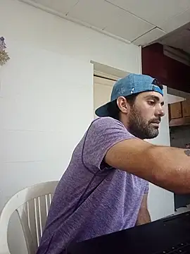 Capriflow online show from 12-23-25, 01:14