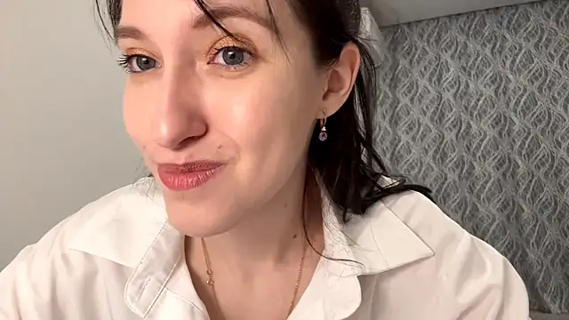 Snapshot of MerrillYeast chatting on 11-09-25, 08:51 MerrillYeast online show from 11-09-25, 08:51