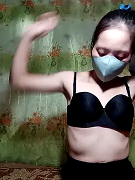 Snapshot of ezabel- chatting on 10-26-25, 04:29 ezabel- online show from 10-26-25, 04:29