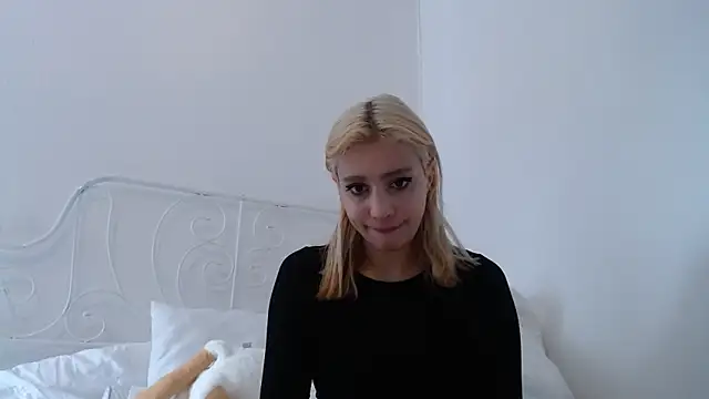 bellefleurrr online show from 12-22-25, 01:19