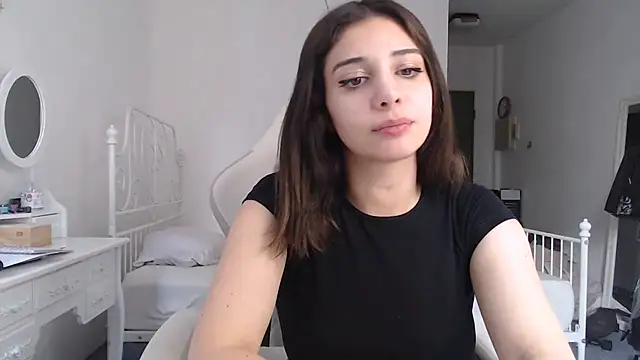 Snapshot of bellefleurrr chatting on 06-04-26, 05:52 bellefleurrr online show from 06-04-26, 05:52