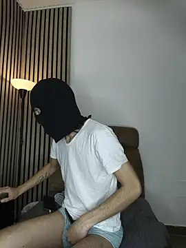 findomhot online show from 12-22-25, 09:28