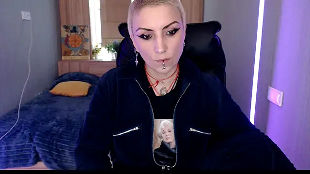Sweet-n-Strong online show from 05-15-26, 11:39