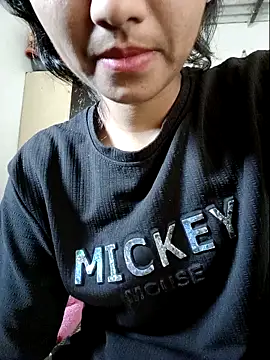 Snapshot of Kissu-Jaan chatting on 11-07-25, 11:32 Kissu-Jaan online show from 11-07-25, 11:32