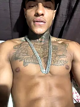 Snapshot of Guilps chatting on 11-03-25, 05:20 Guilps online show from 11-03-25, 05:20