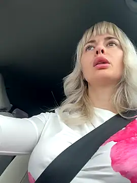 blondegirlx online show from 11-14-25, 07:51