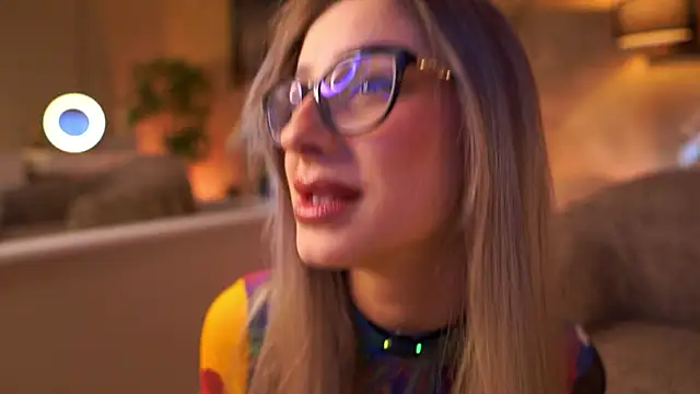 MaddieBryggs online show from 03-20-26, 10:09