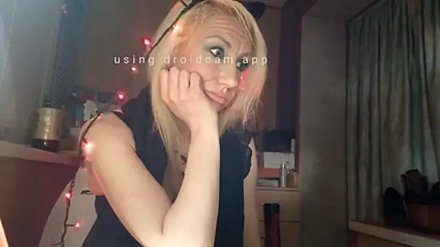 LilaniLoverx online show from 04-14-26, 11:33