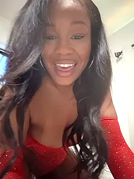 Snapshot of SweetieP11 chatting on 11-18-25, 04:22 SweetieP11 online show from 11-18-25, 04:22